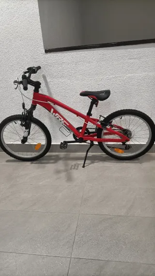 Bici Infantil Conor Invaders Rossa come nuova