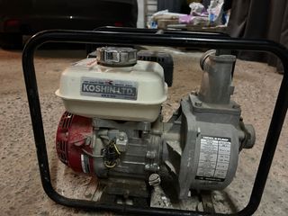 Bomba de agua HONDA a gasolina