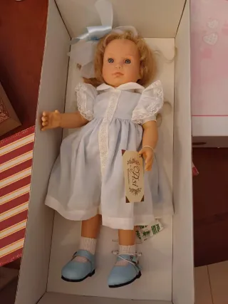 Muñecas sin estrenar