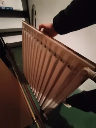 Radiador de agua metálico