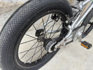 Bicicleta niño 16 ULTRALIGERA 3-6 años