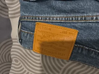 Levi's 511 Talla 33/30 Casi Nuevos
