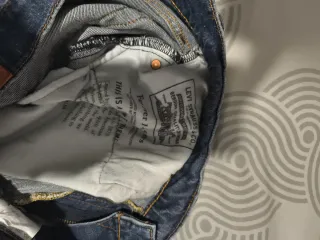 Levi's 511 Talla 33/30 Casi Nuevos