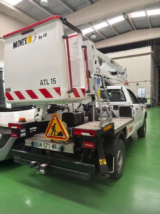 Camión Cesta Pick Up 4x4 ford ranger