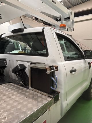 Camión Cesta Pick Up 4x4 ford ranger