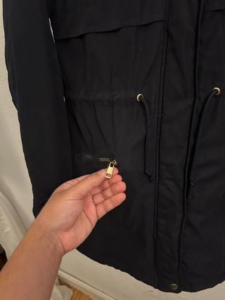 Abrigo mujer con capucha