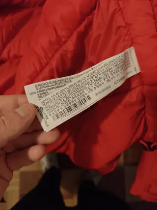 Abrigo Zara Hombre Rojo