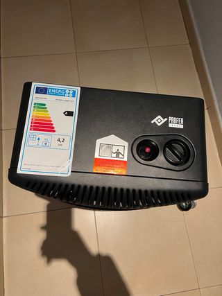 Estufa de Gas PROFER Negra y Gris