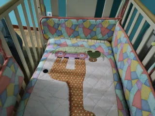 Chichonera y colcha cuna bebé