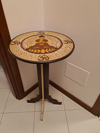 Tavolino Buddha OM legno beige marrone