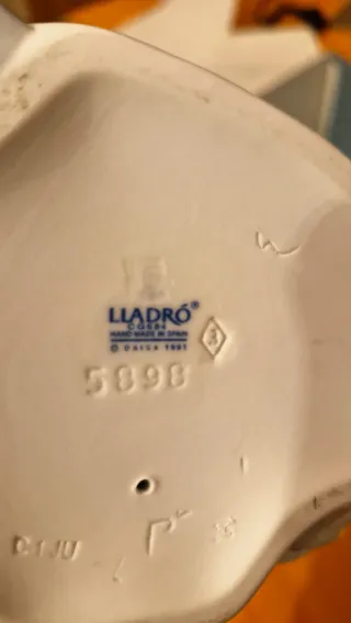 Figura Lladró Mujer Porcelana