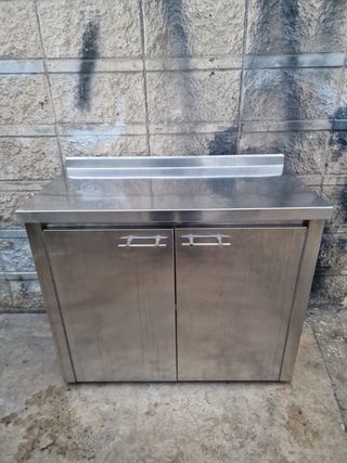 Mesa de trabajo 1m con puertas abatibles