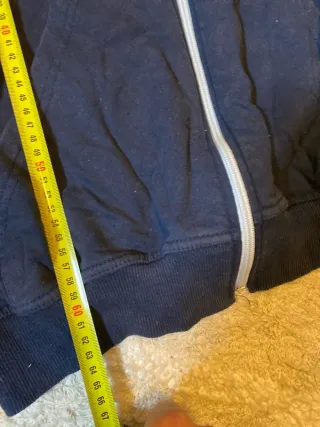 Sudadera Nike con cremallera azul y negra