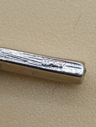 Colgante de Cristo plateado