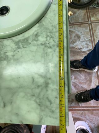 Mueble de baño con encimera de mármol