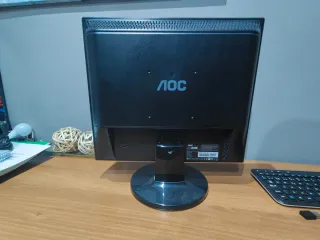 Monitor AOC 19 LCD 919VA2+