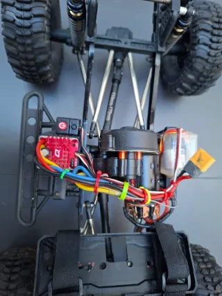 Coche RGT Crawler 1/10