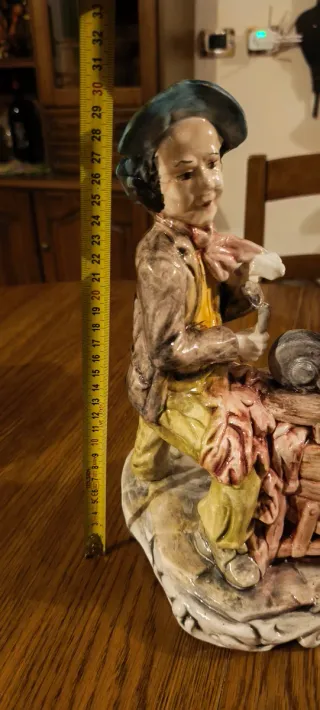 Statua Porcellana Di Capodimonte H=30 Cm E 20