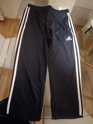 Pantalón chándal Adidas Talla M