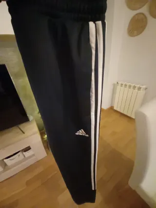 Pantalón chándal Adidas Talla M