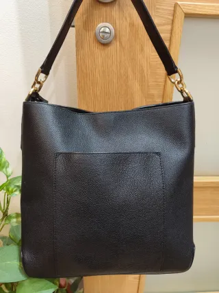 Bolso Michael Kors Piel Negro Tachuelas Doradas