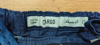 Pantalón corto niña azul marino. Talla 7/8