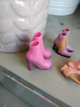 Scarpe bambola rosa e viola Winx