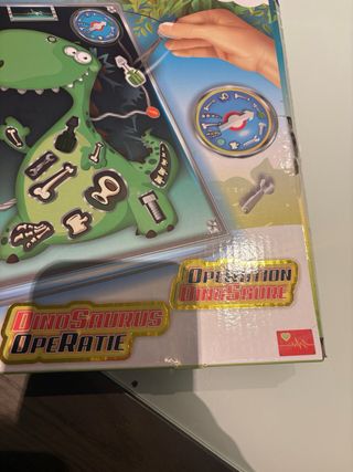 Juego de mesa Dinosaur Operation