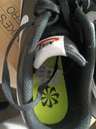 Zapatillas Nike Court Legacy Negras y Blancas