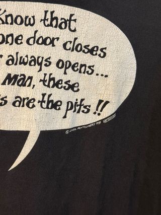 Camiseta vintage Hallways are the pits