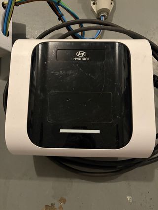 Wallbox Cargador Hyundai Vehículo Eléctrico