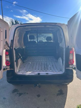 Peugeot Partner DANGEL 4X4