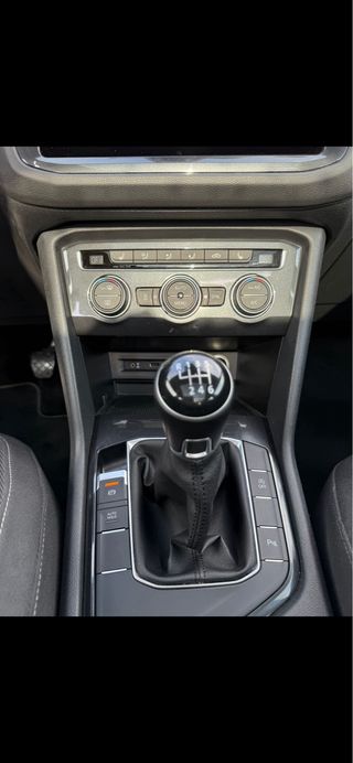 Volkswagen Tiguan sport 2.0 tdi