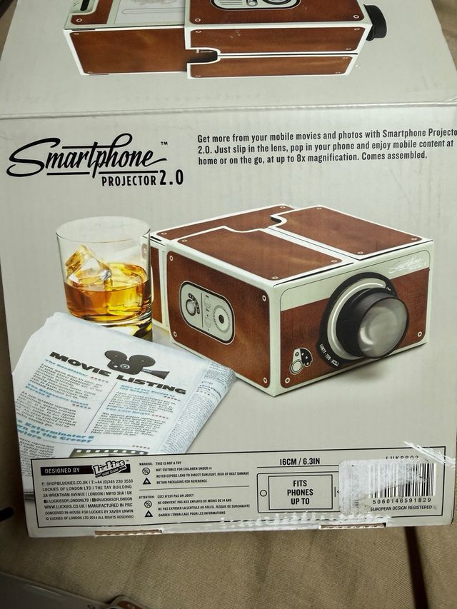 Proyector Smartphone 2.0 Cinema in a Box