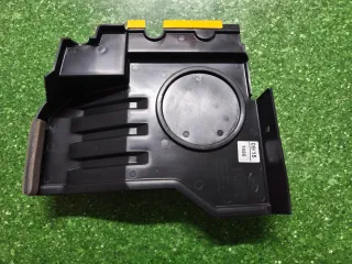 Land Rover Defender Caja Altavoz Trasero Izq.