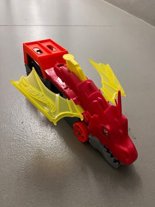 Hot Wheels City Dragón Camión
