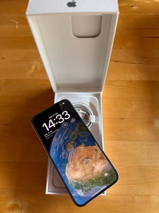 iPhone 14 Pro Max 256GB Gris. Batería al 88%