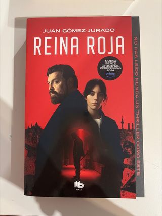 Libro Reina roja de Juan Gómez-Jurado tapa blanda.