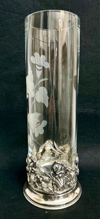 Vaso antico cristallo con base argentata