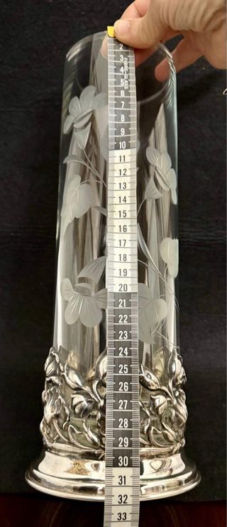 Vaso antico cristallo con base argentata