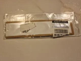 Insignia Emblema ZOE