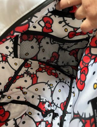 Bolsa grande Hello kitty by Herschel. Nueva.