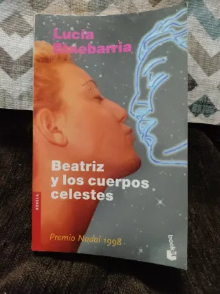 Lucia y los cuerpos celestes