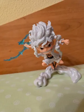 Figura Luffy Gear 5 - One Piece