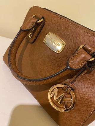 Bolso Sandrine satchel Michael Kors cuero marron