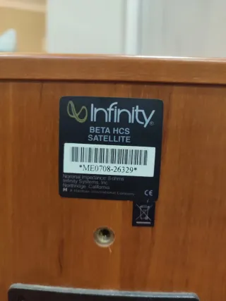 Pareja Altavoces Infinity Beta HCS