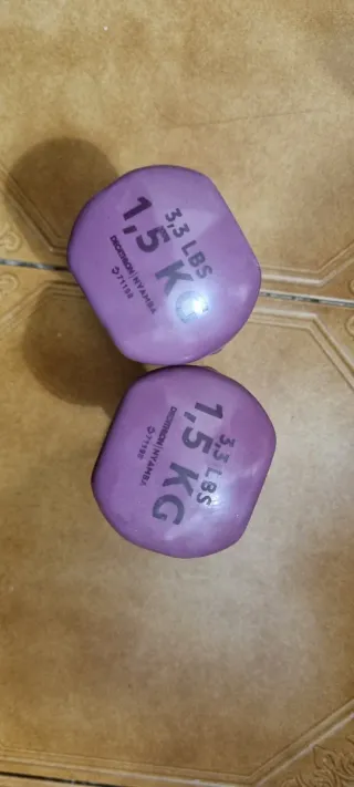 Mancuernas 1.5KG Moradas (Par)