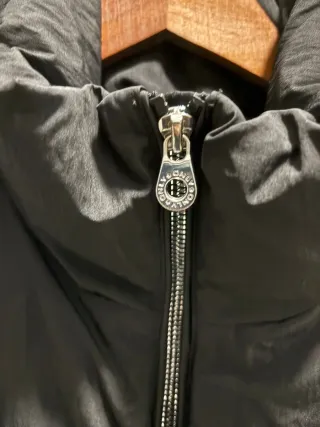 Cazadora acolchada negra Only