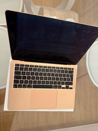 MacBook Air M1 13”  Oro