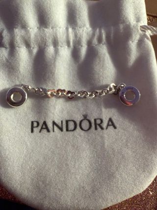 Cadena de seguridad Pandora plata